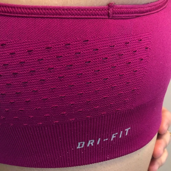 Nike Small Dri Fit Swoosh Sports Bra Racerback Athletic Fushia - Picture 5 of 12